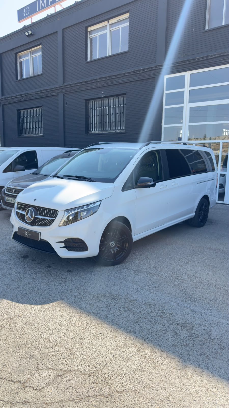 MERCEDES - BENZ V300D EXCLUSIVE